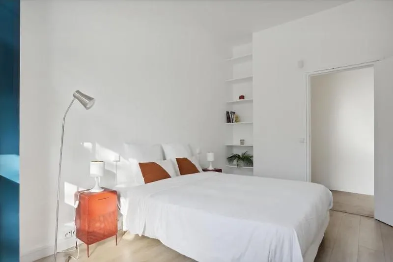 Cosy And Renovated Studio In Heart Of Paris Xvieme Appartement